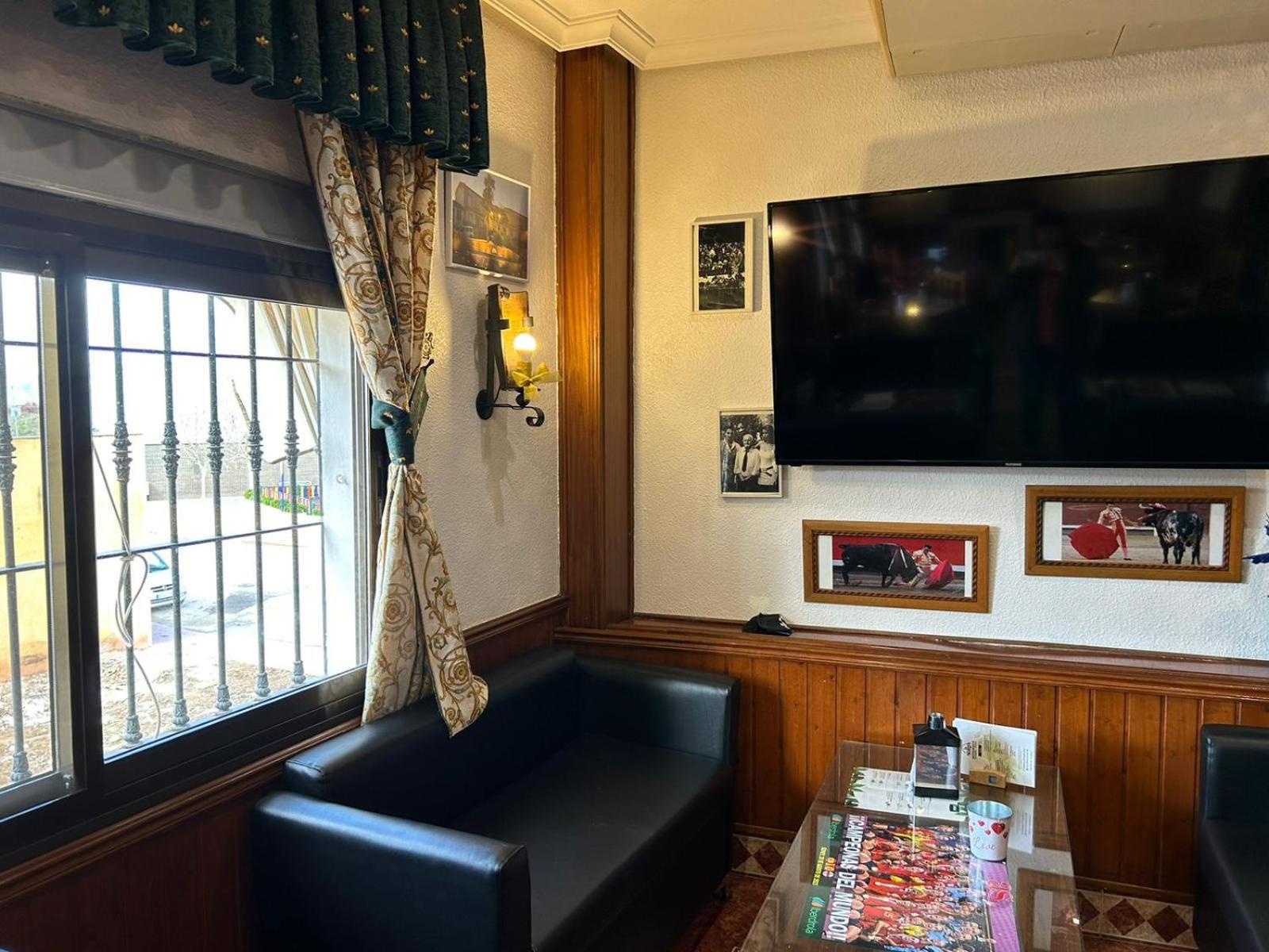 Hostal Restaurante La Noria Arquillos Esterno foto